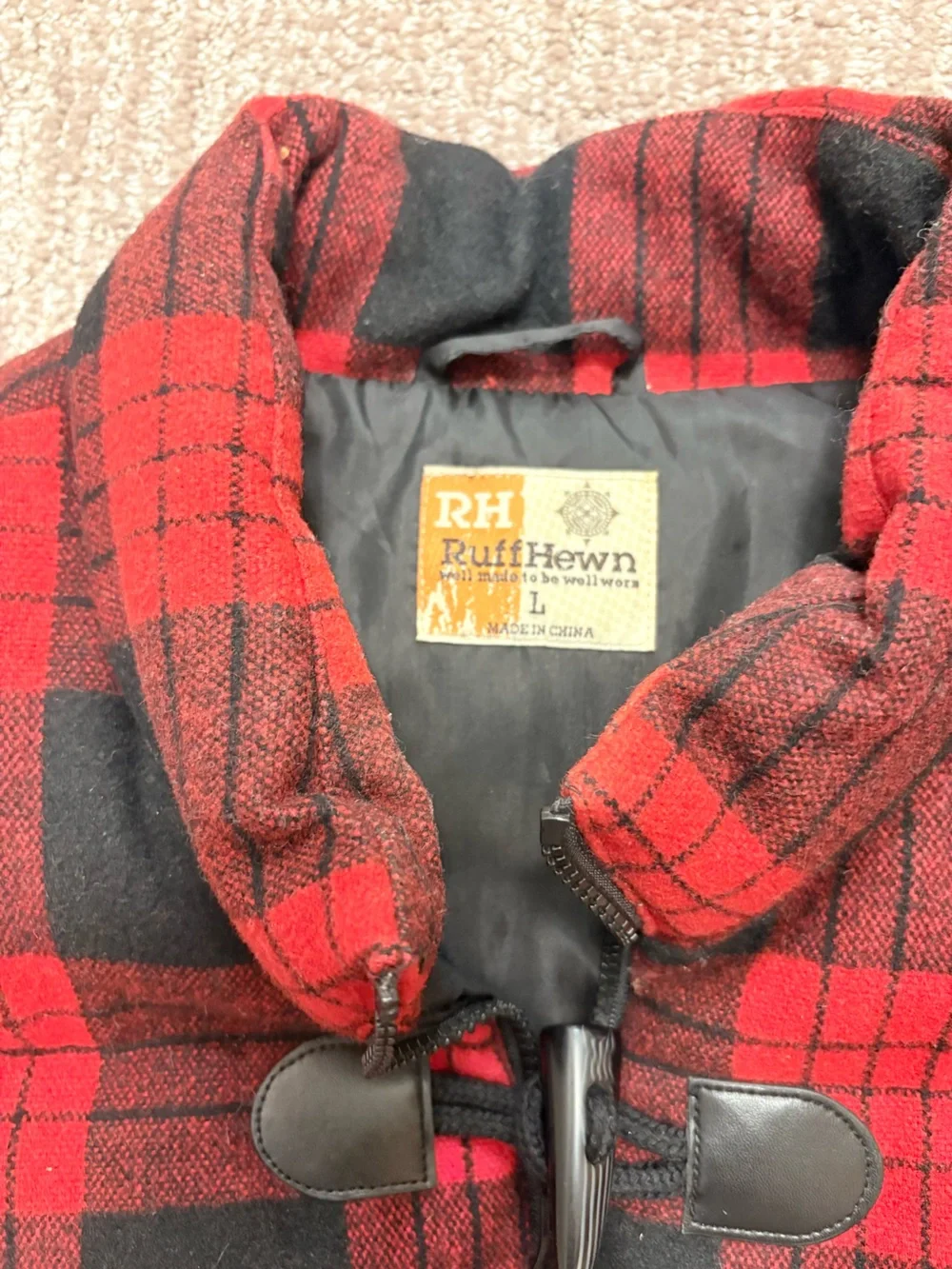 Ruff Hewn Buffalo Plaid Red & Black Quilted Puffer Vest | Cozy Cabin | Sz Large - Picture 4 of 16